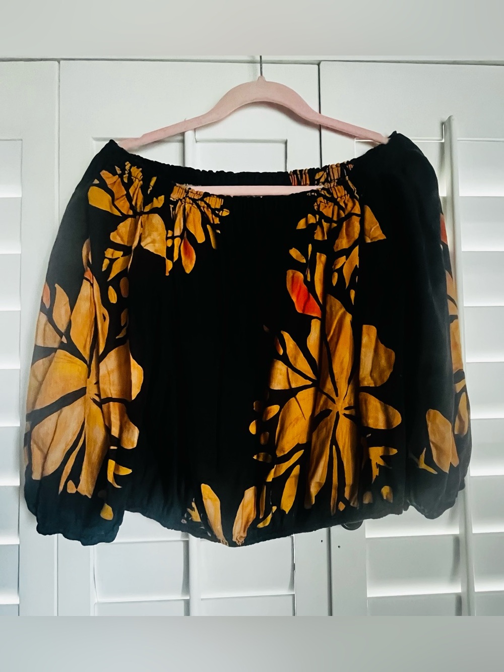 Panama Jack Boho Black Floral Off-Shoulder Top with Bold Mustard Hibiscus 🌺 L